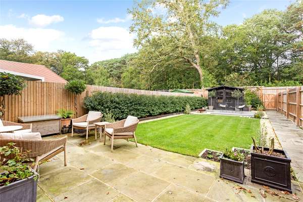 House Cannon Mews in Winkfield