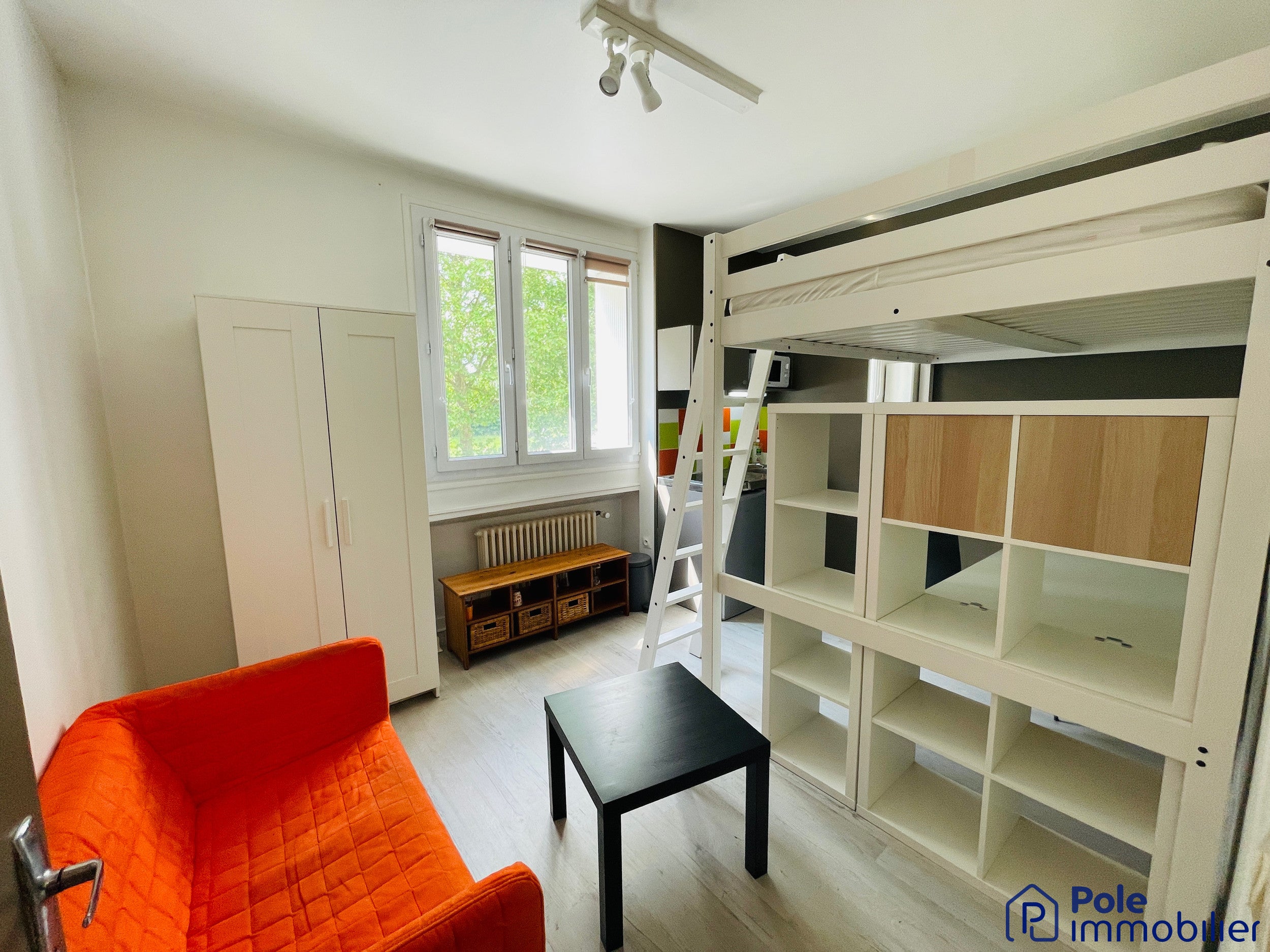 Room Avenue du Calvados in Caen