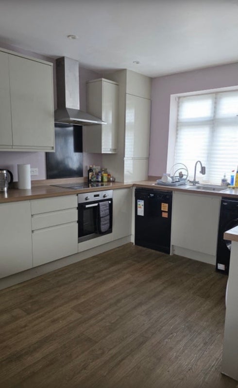 Room Bray Drive in Greater London