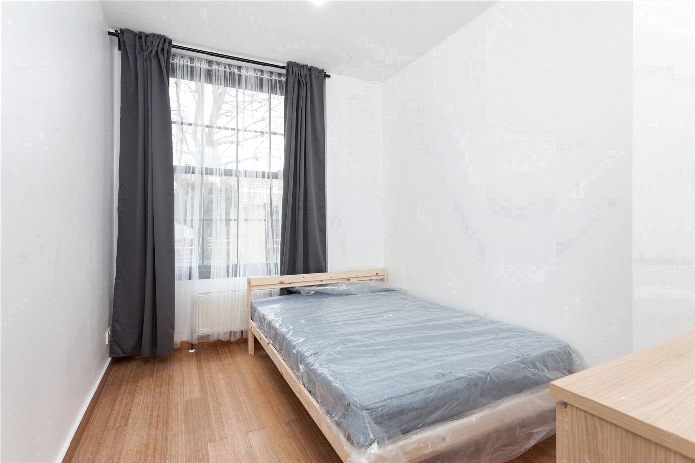 Flat Wood Close in Greater London
