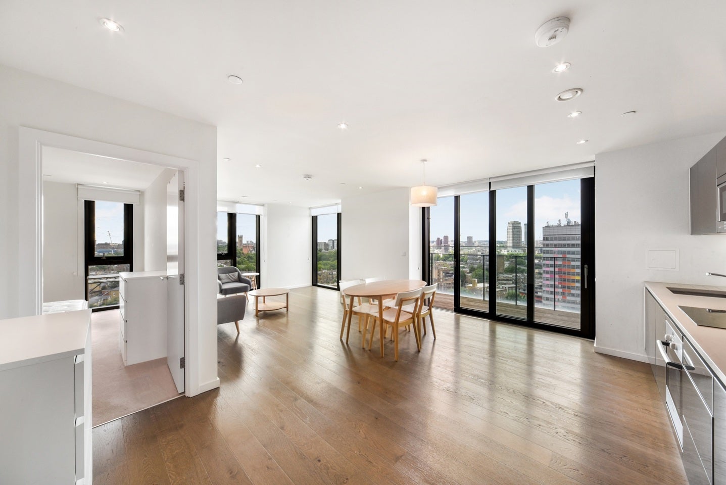 Flat St. Gabriel Walk in Greater London