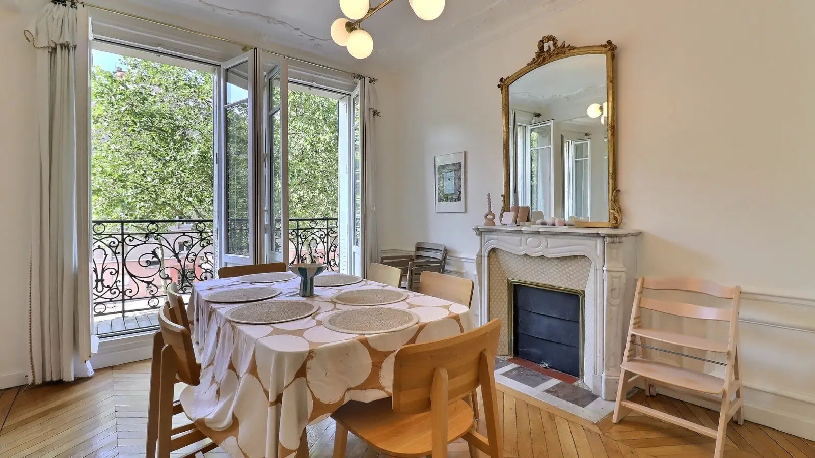 Appartement Boulevard de Picpus à Paris
