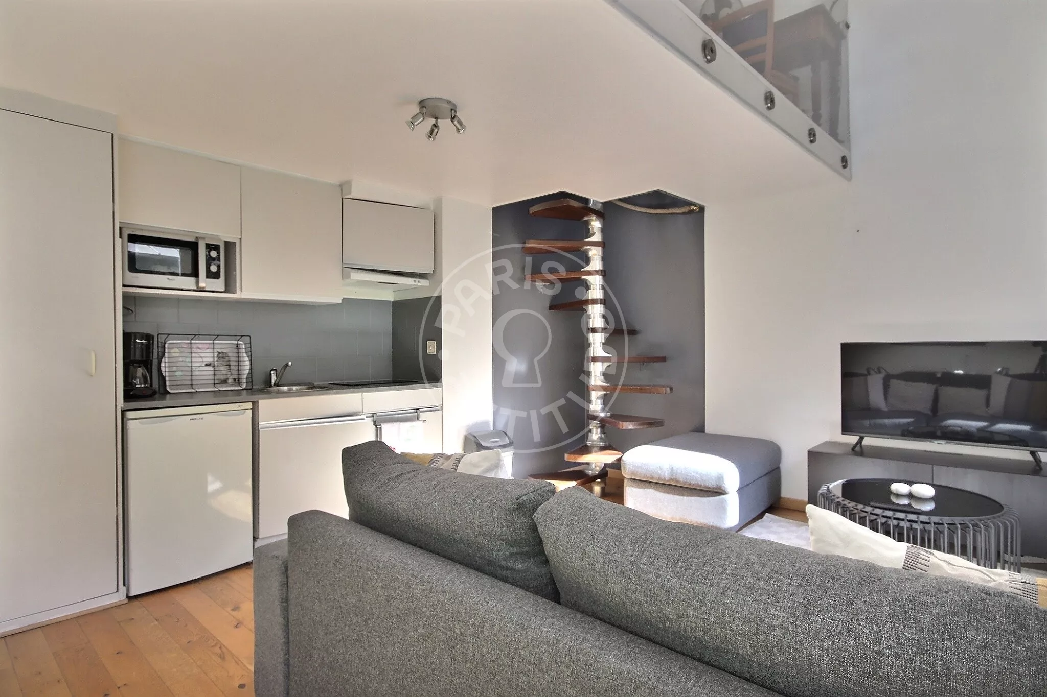 Appartement Rue de Reims à Paris