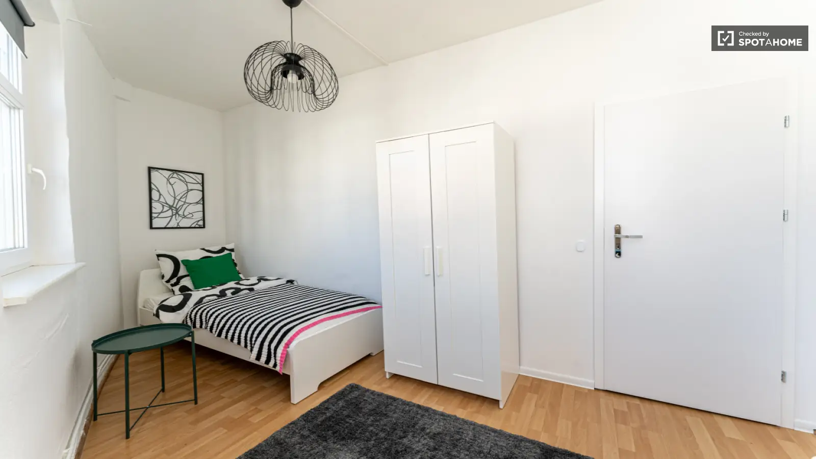 Zimmer Hohenzollerndamm in Berlin