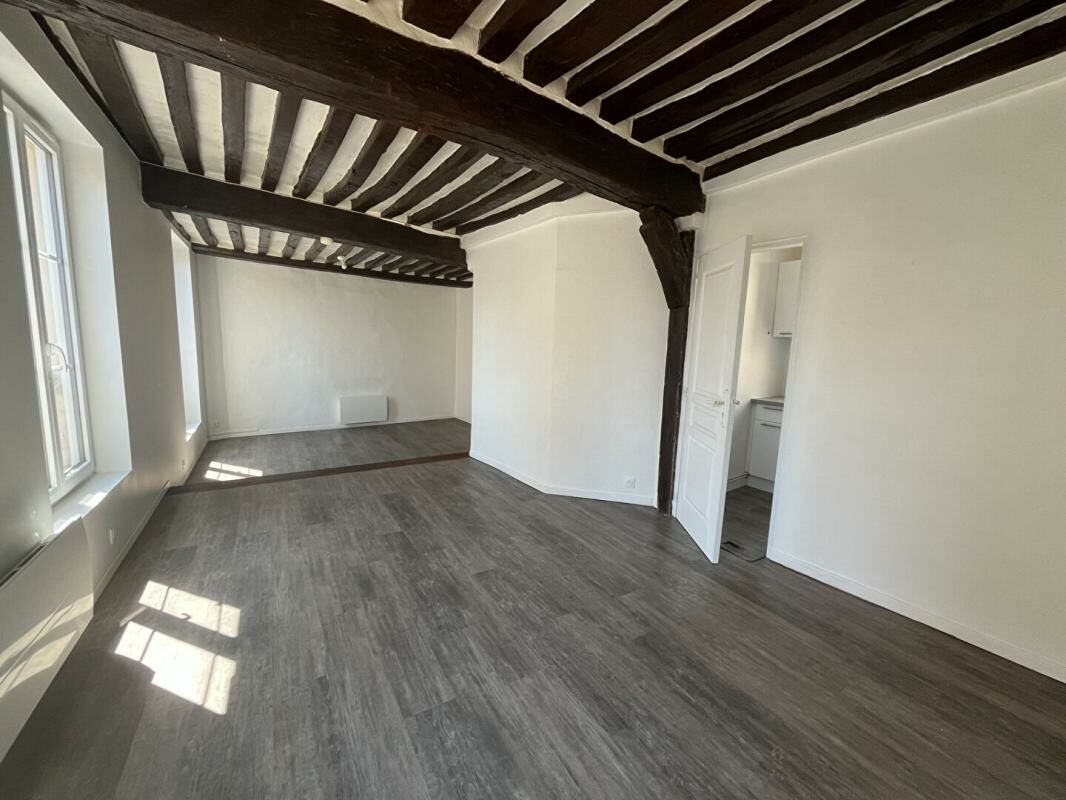 Flat Rue Écuyère in Caen