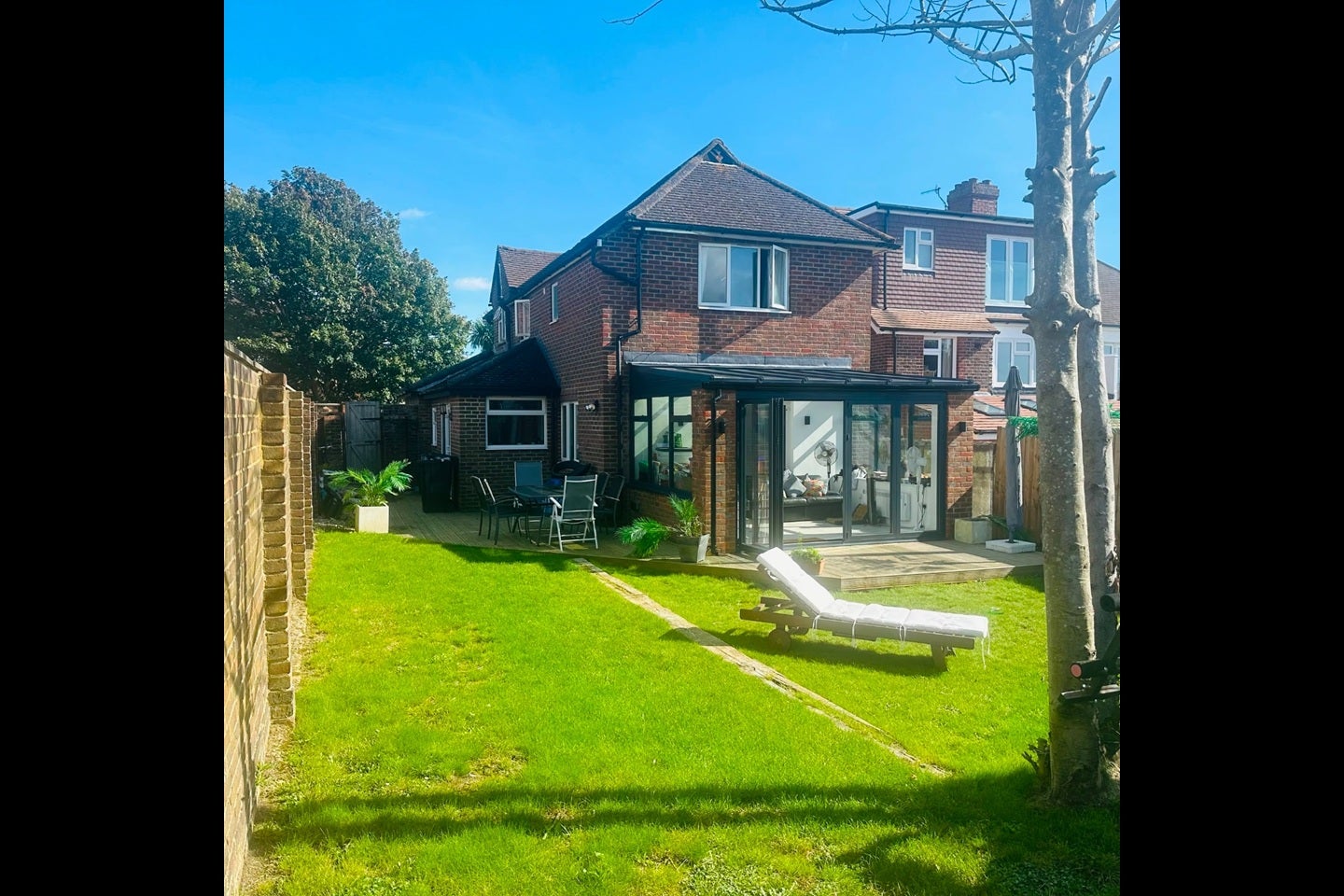 House Fallowfield Crescent in Portslade by Sea