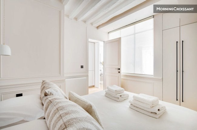 Flat Rue de Sèvres in Paris