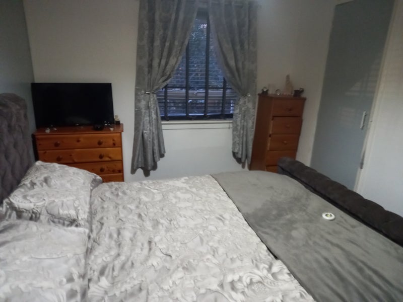 Room Unity Place in Glasgow
