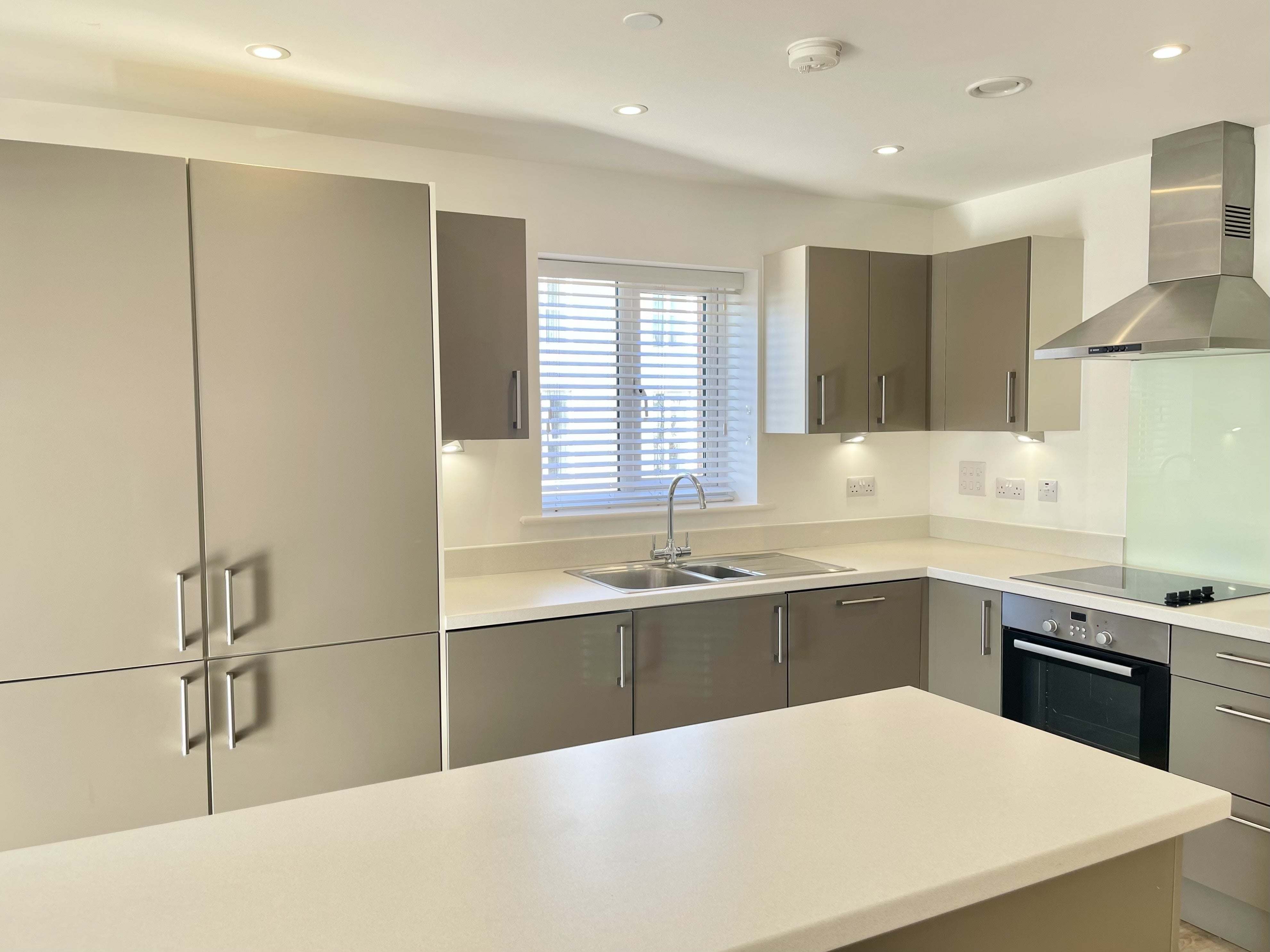 Flat Holmbush Mews in Horsham
