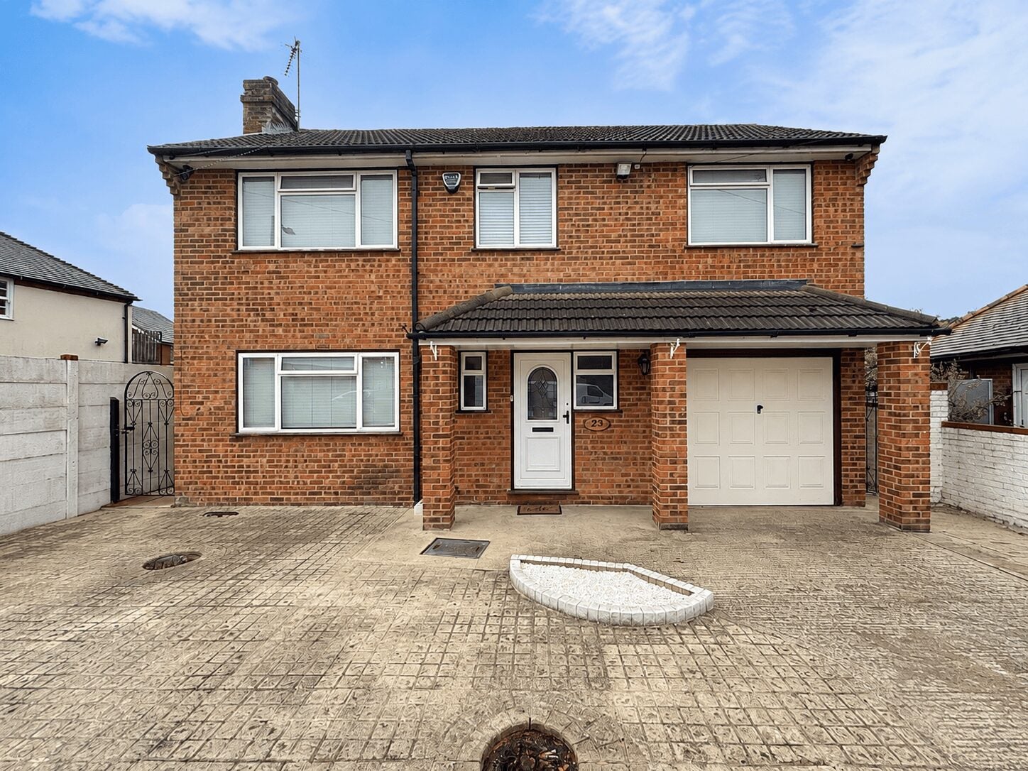 House Wrights Meadow Road in High Wycombe Community Board