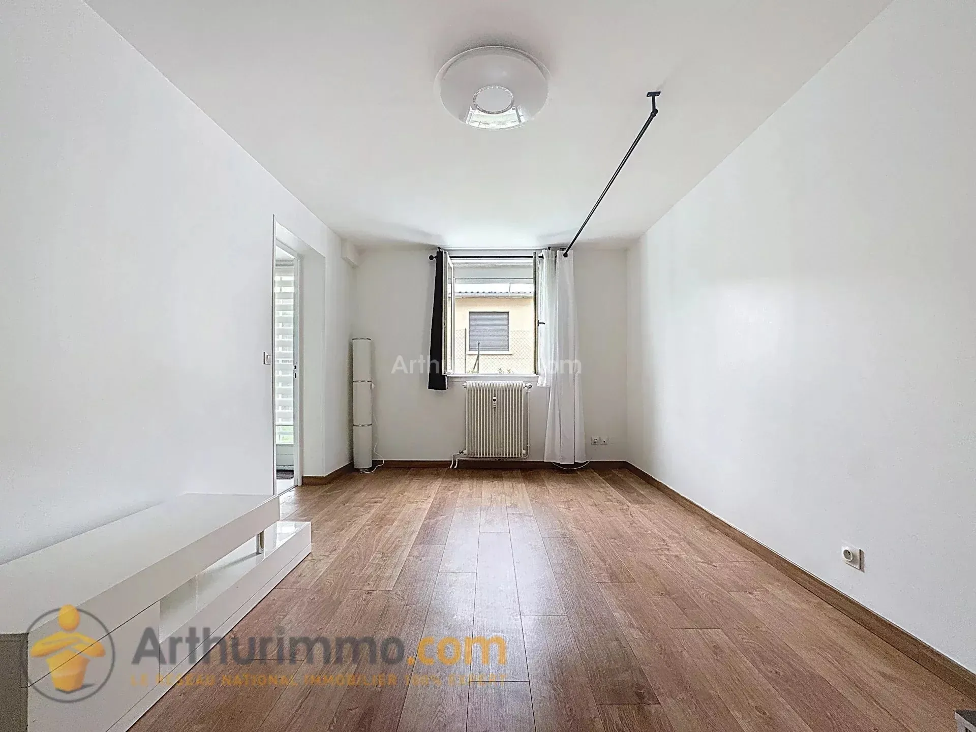 Appartement Rue Edmé Moreau à Reims