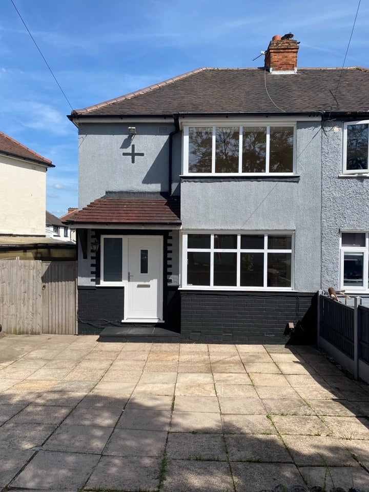 House Collins Road in Sandwell