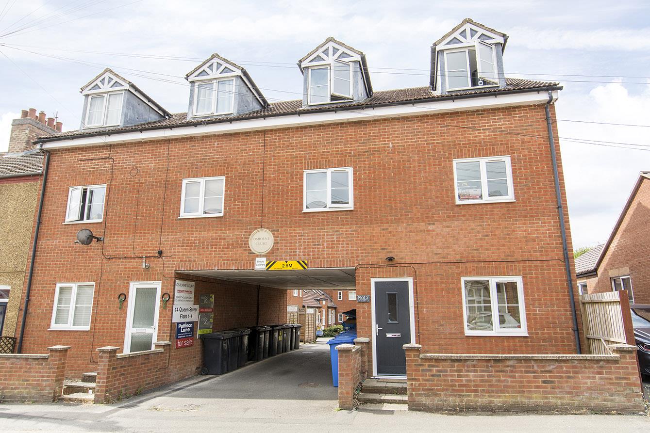 Flat Queen Street in Desborough
