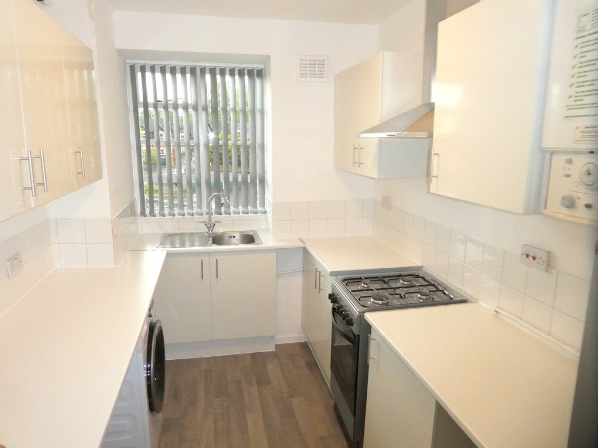 Flat Wilmslow Road in Manchester