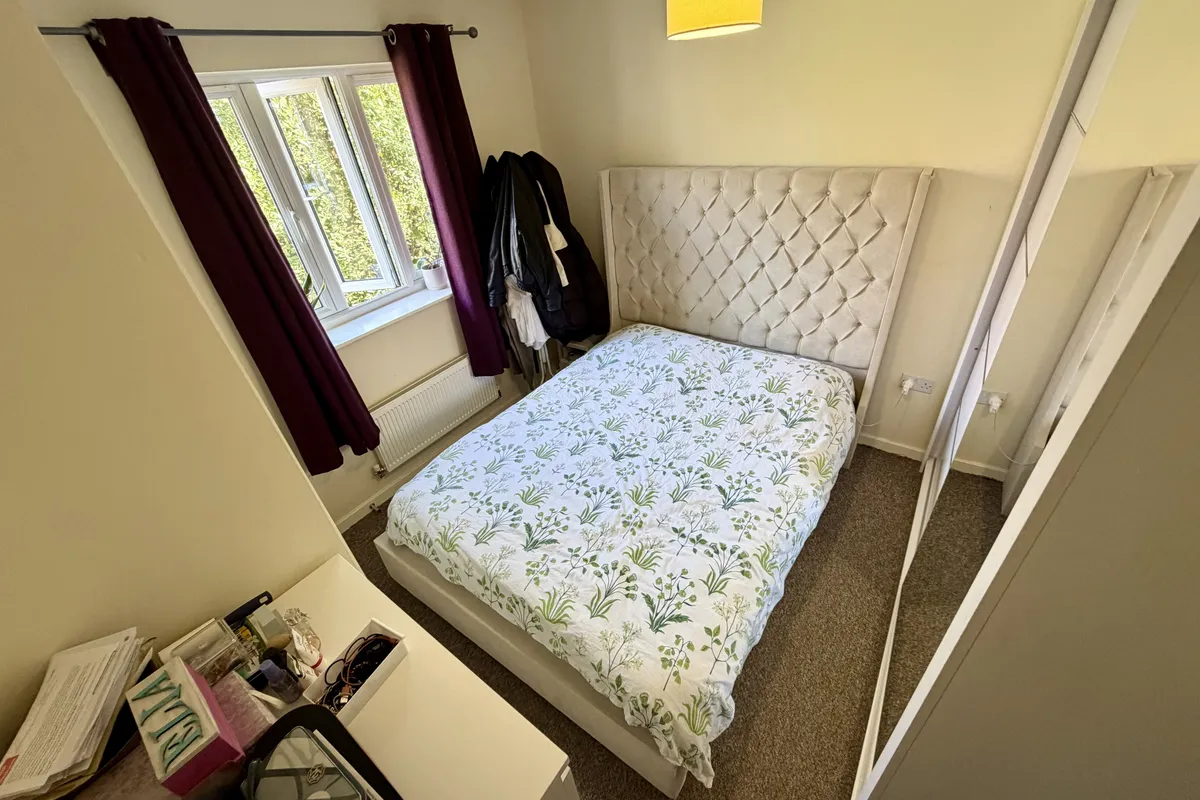 Flat Lily Close in Burton Latimer