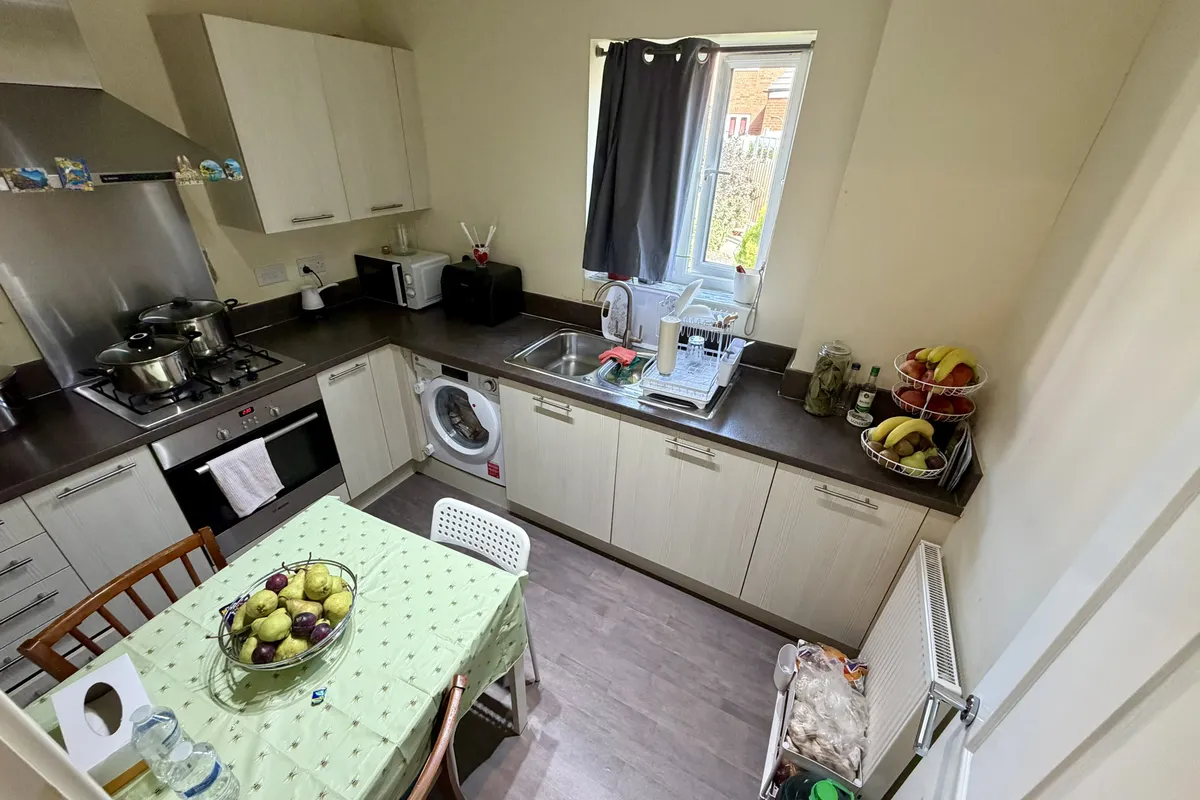 Flat Lily Close in Burton Latimer