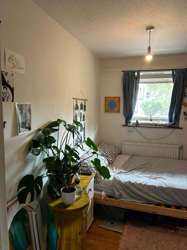 Room Mary Datchelor Close in Greater London