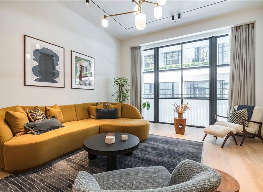 Flat Redan Place in City of Westminster