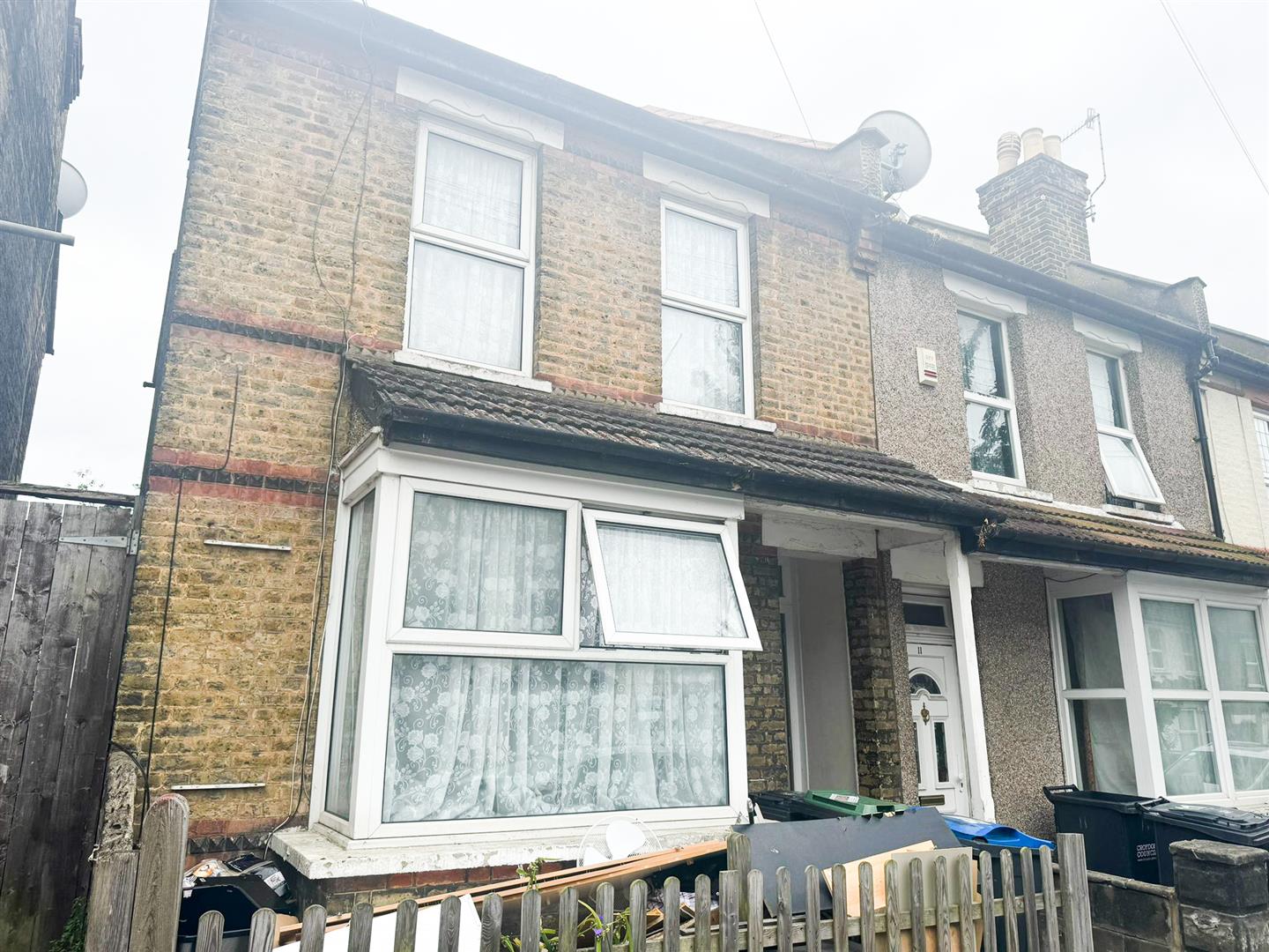 House Pemdevon Road in Greater London