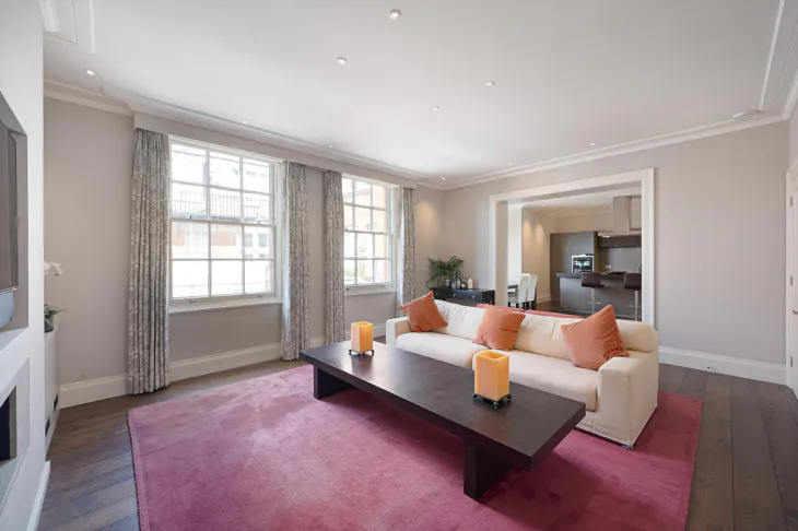Flat Ambrosden Avenue in City of Westminster