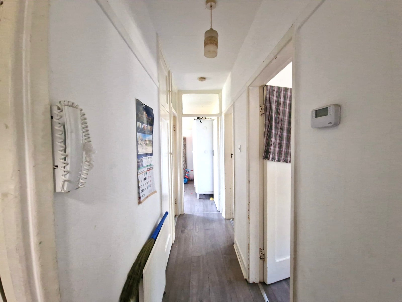 Flat Canons Drive in Greater London