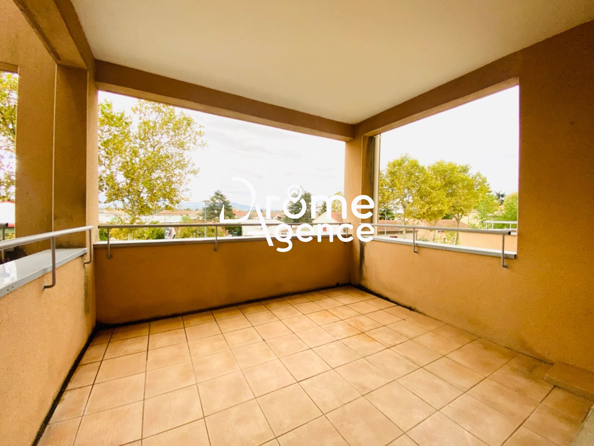 Appartement Rue du Rhône à Saint-Marcel-lès-Valence