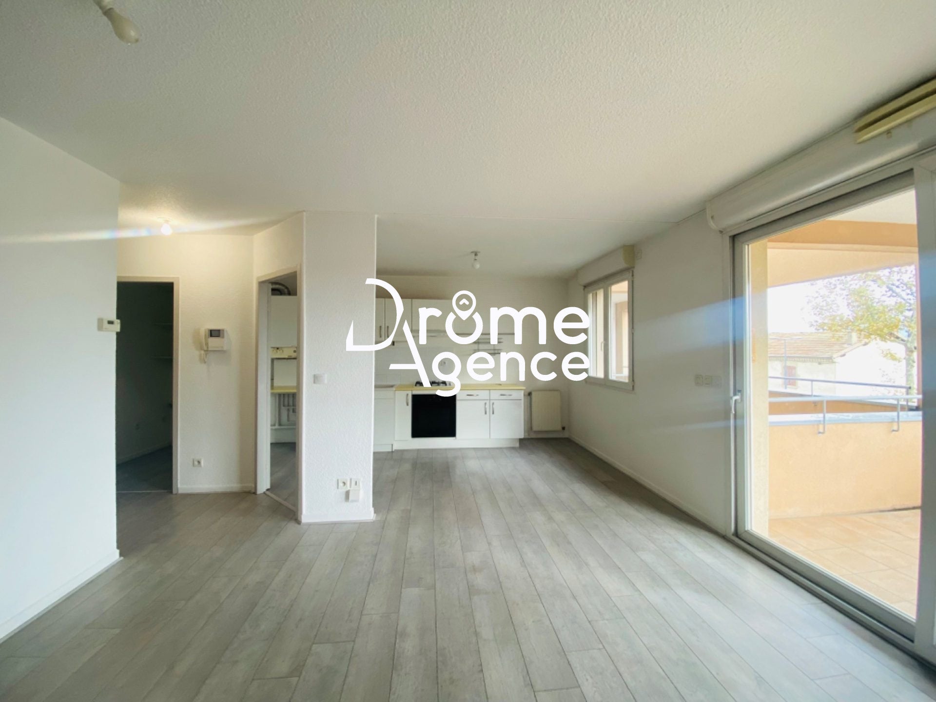 Appartement Rue du Rhône à Saint-Marcel-lès-Valence