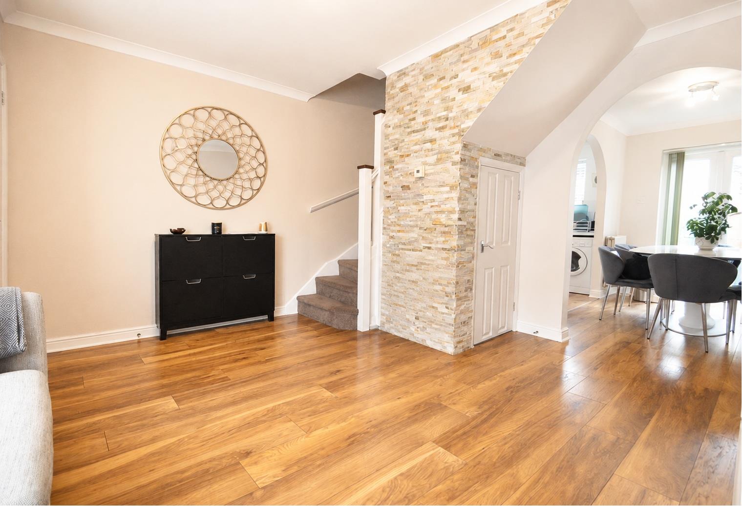 House Flemming Avenue in Greater London