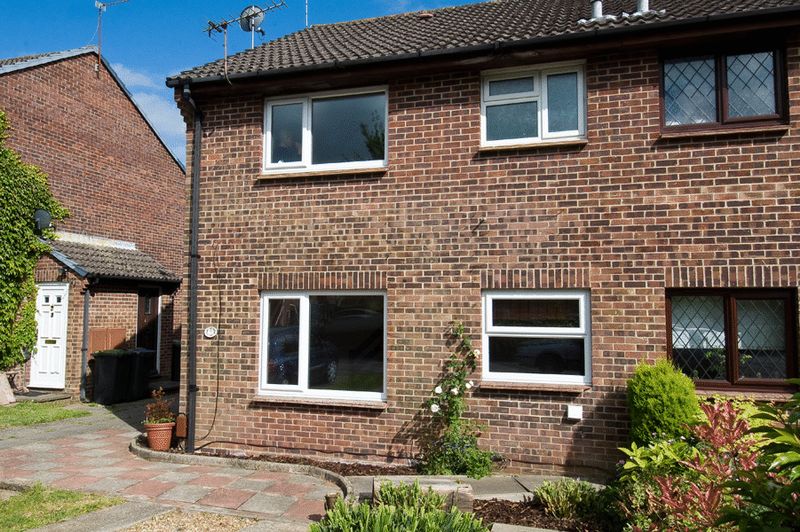 House Celia Close in Waterlooville
