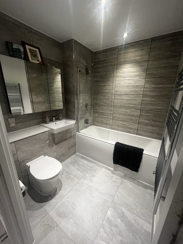 Room Copper Street in Greater London