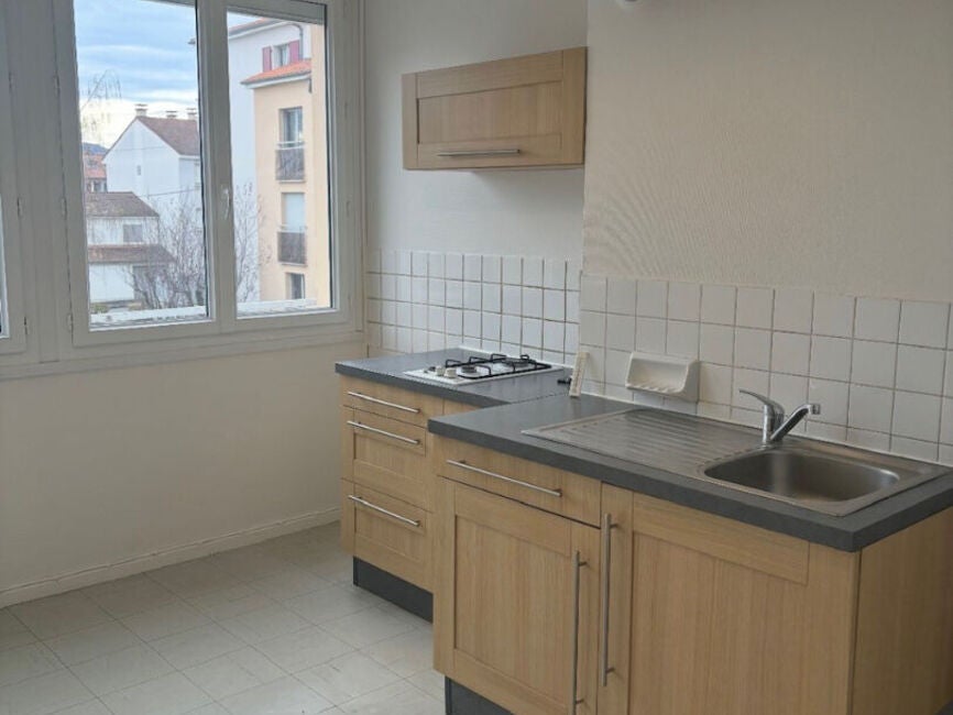 Flat Place du Grand Pavois in Clermont-Ferrand
