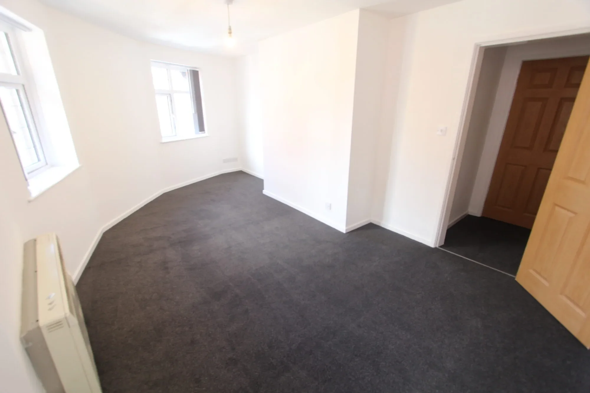 Flat Glumangate in Chesterfield