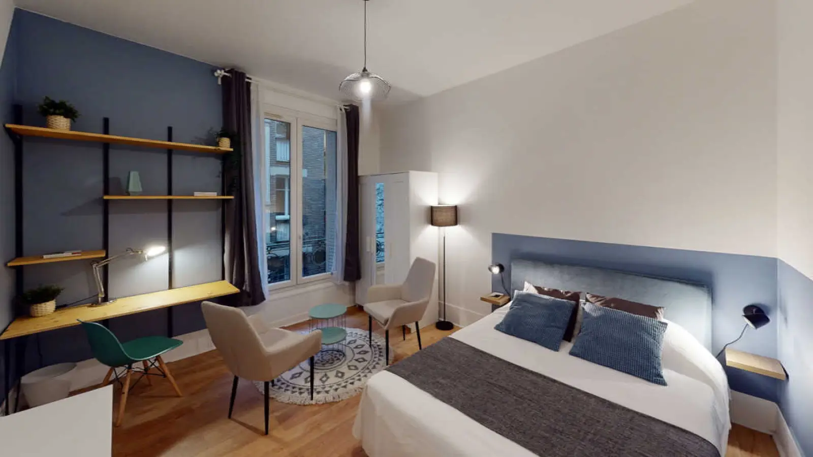 Flat Rue de la Convention in Paris