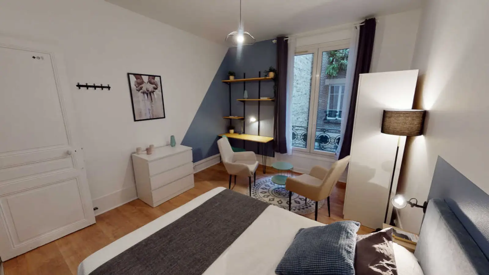 Flat Rue de la Convention in Paris