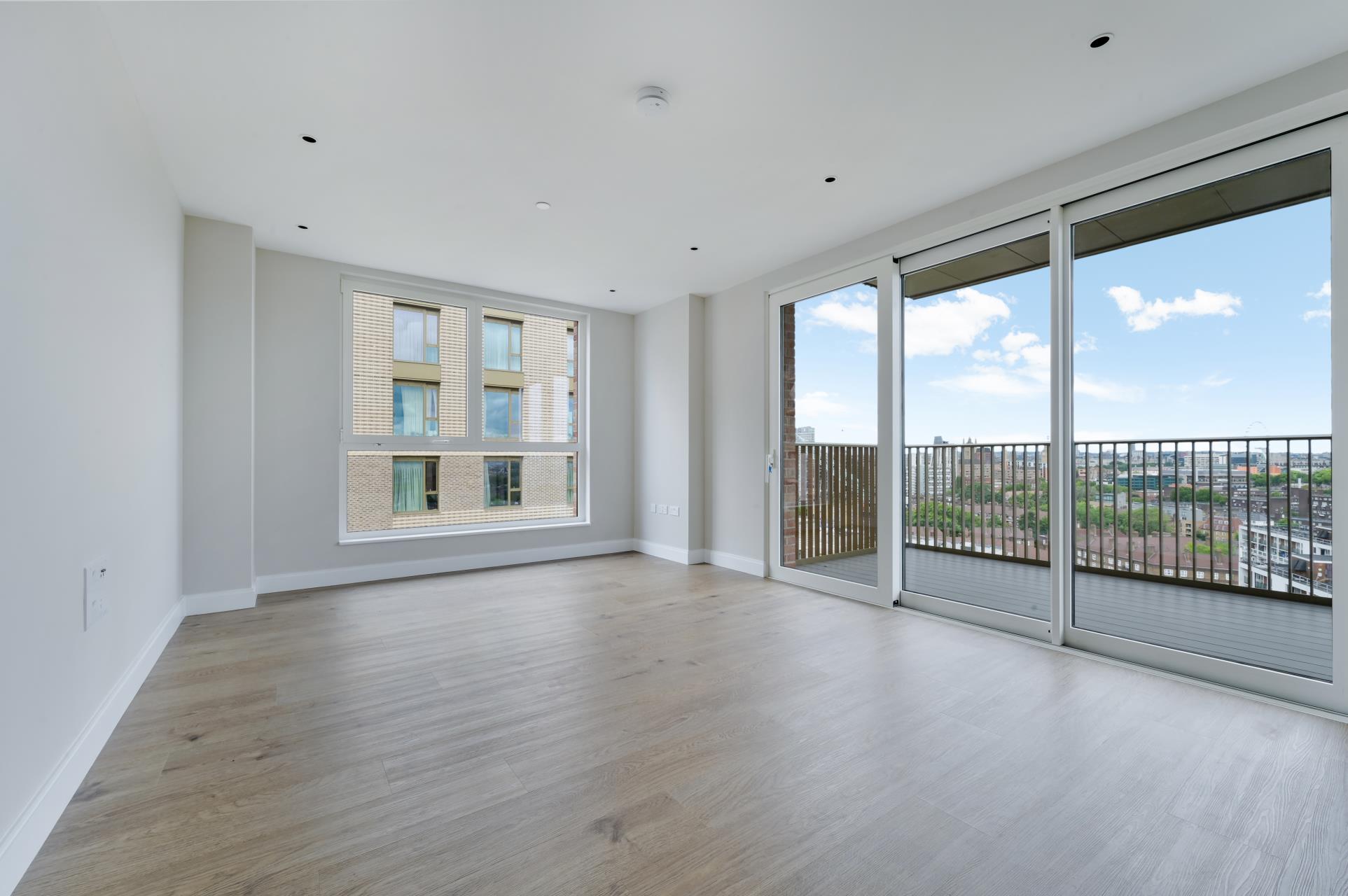 Flat Gasholder Place in Greater London