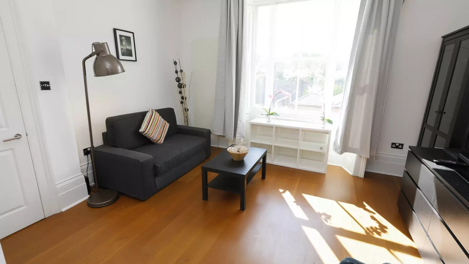 Flat Delancey Street in Greater London