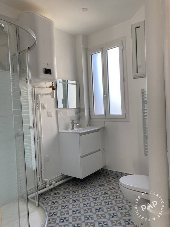 Flat Rue de l'Arrivée in Enghien-les-Bains