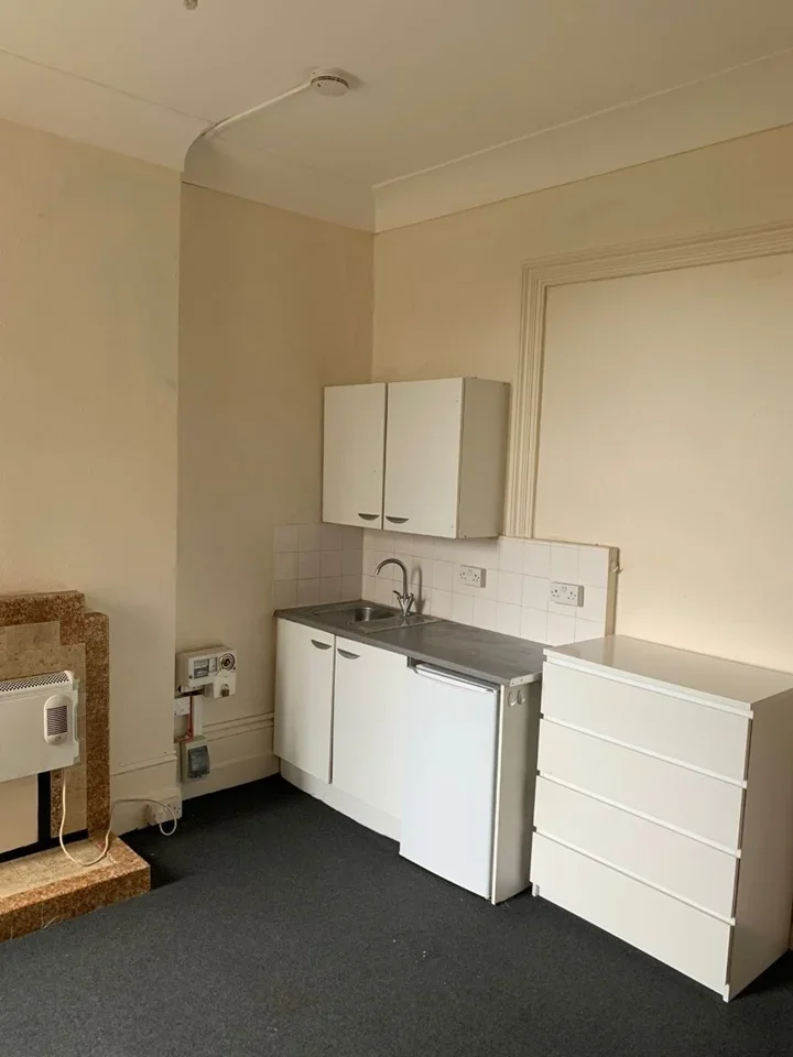 Room Pepys Road in Greater London