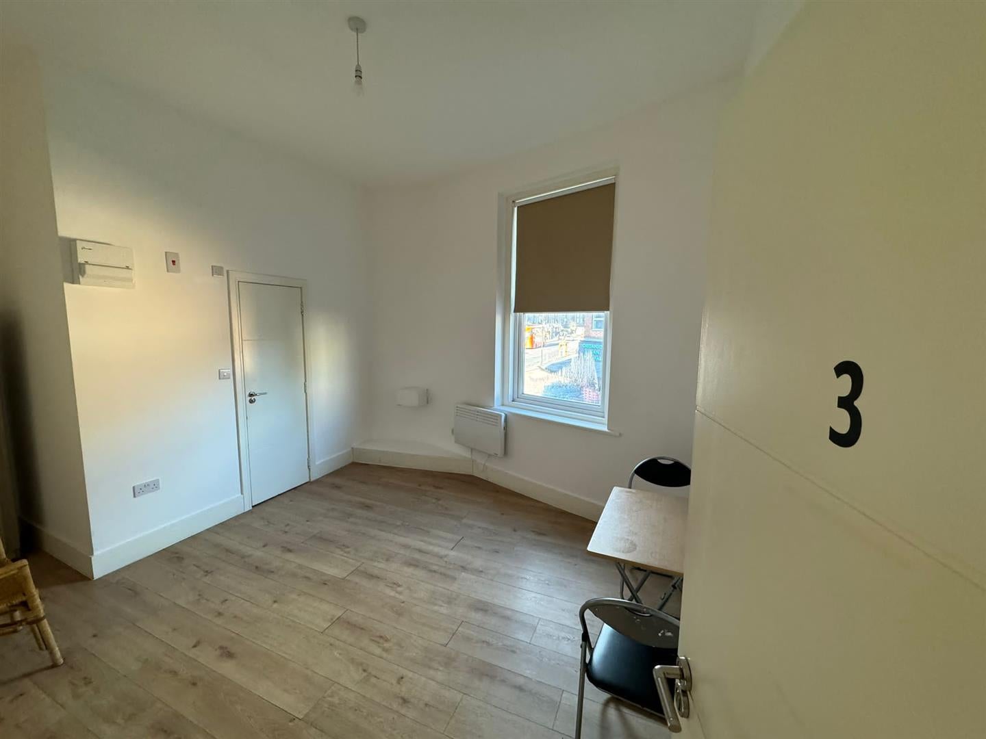Room Upper Clapton Road in Greater London