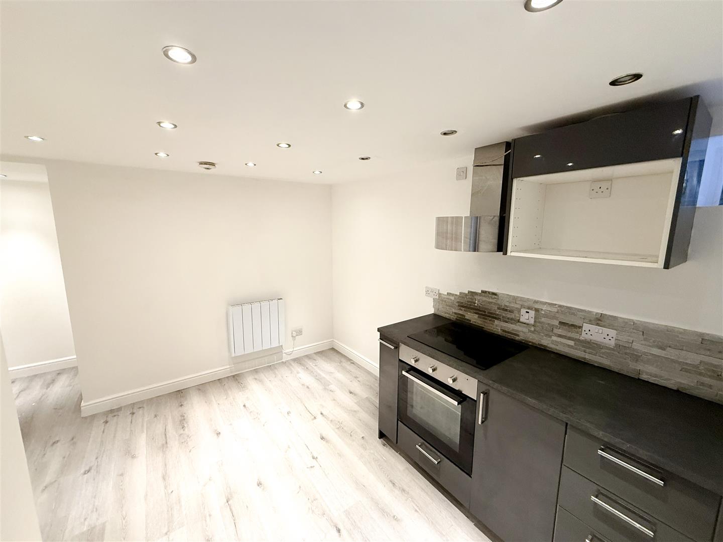 Flat New Town in Wealden