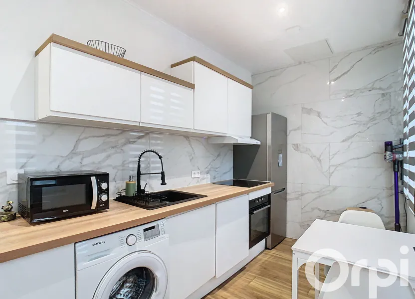 Flat Rue Michelet in Maisons-Alfort