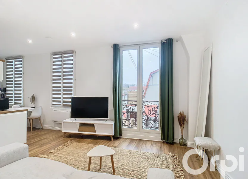 Flat Rue Michelet in Maisons-Alfort
