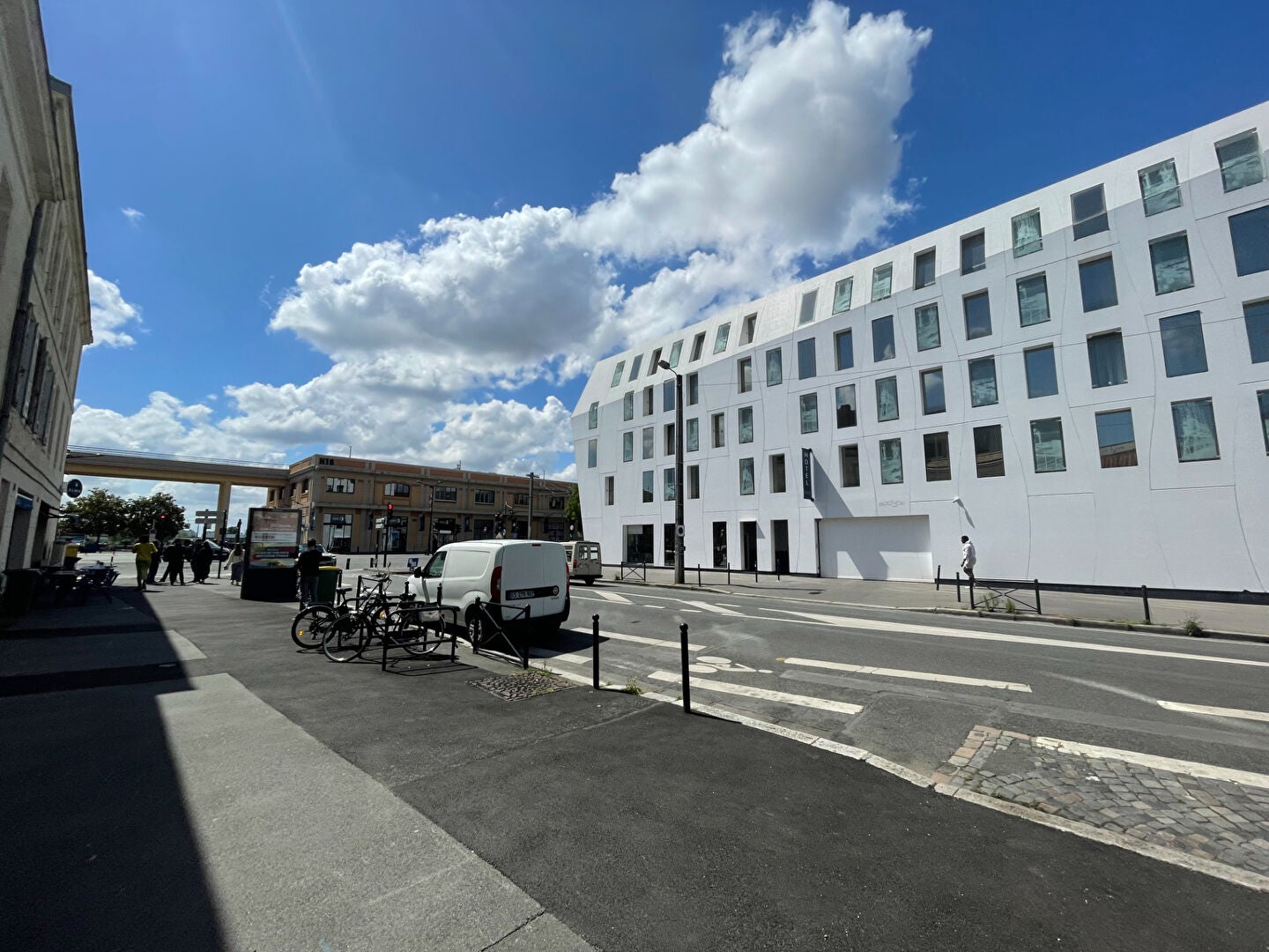 Chambre Cours Édouard Vaillant à Bordeaux
