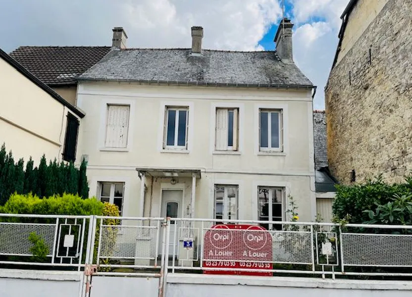 House Place du Général de Gaulle in Bruyères-et-Montbérault