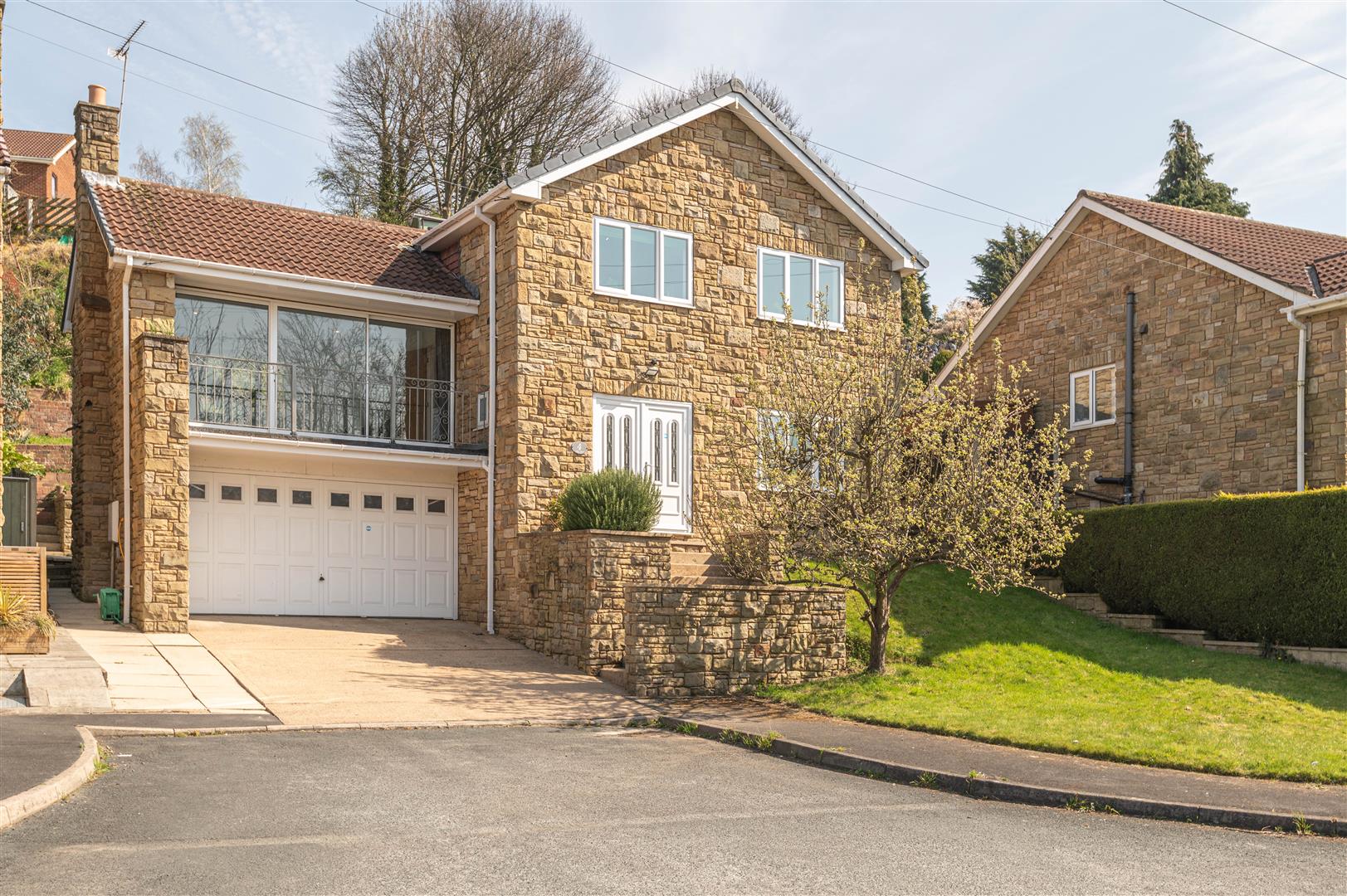 House Park Rise in Wakefield