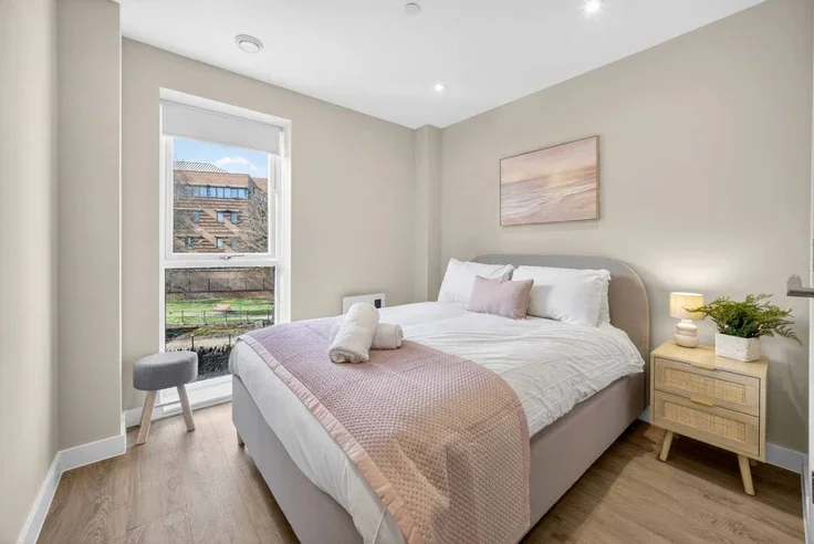 Flat Mount Stuart Square in Cardiff