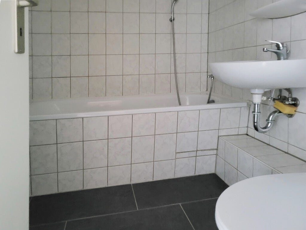 Zimmer Carl-Schorlemmer-Ring in Halle (Saale)