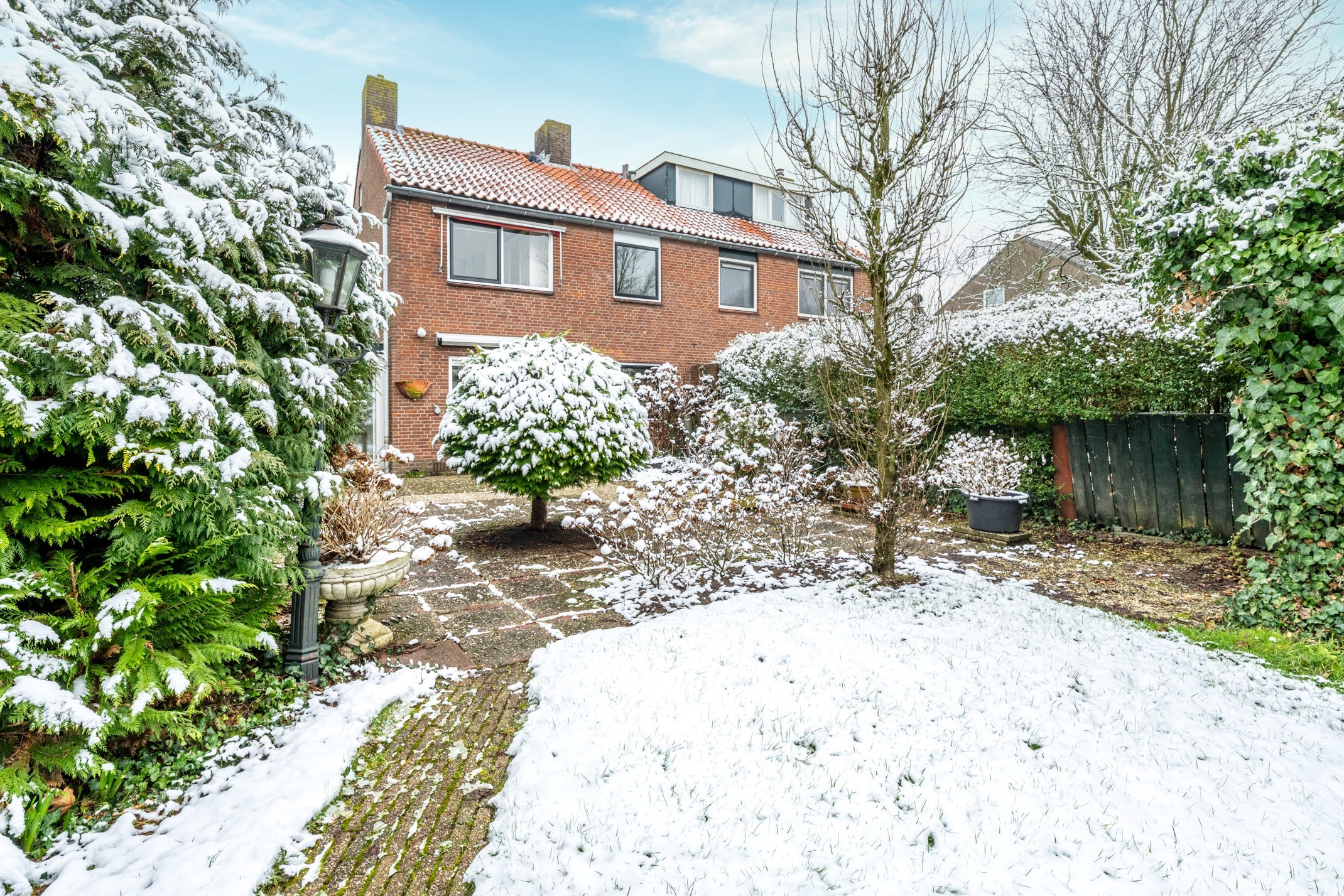 Twee-onder-één-kap te koop: Otselaan 10, Werkhoven