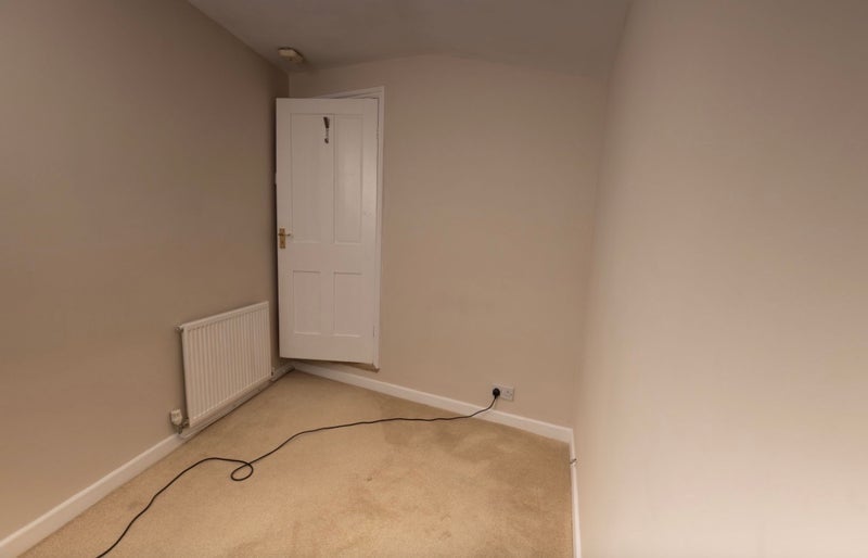 Room Leam Street in Royal Leamington Spa
