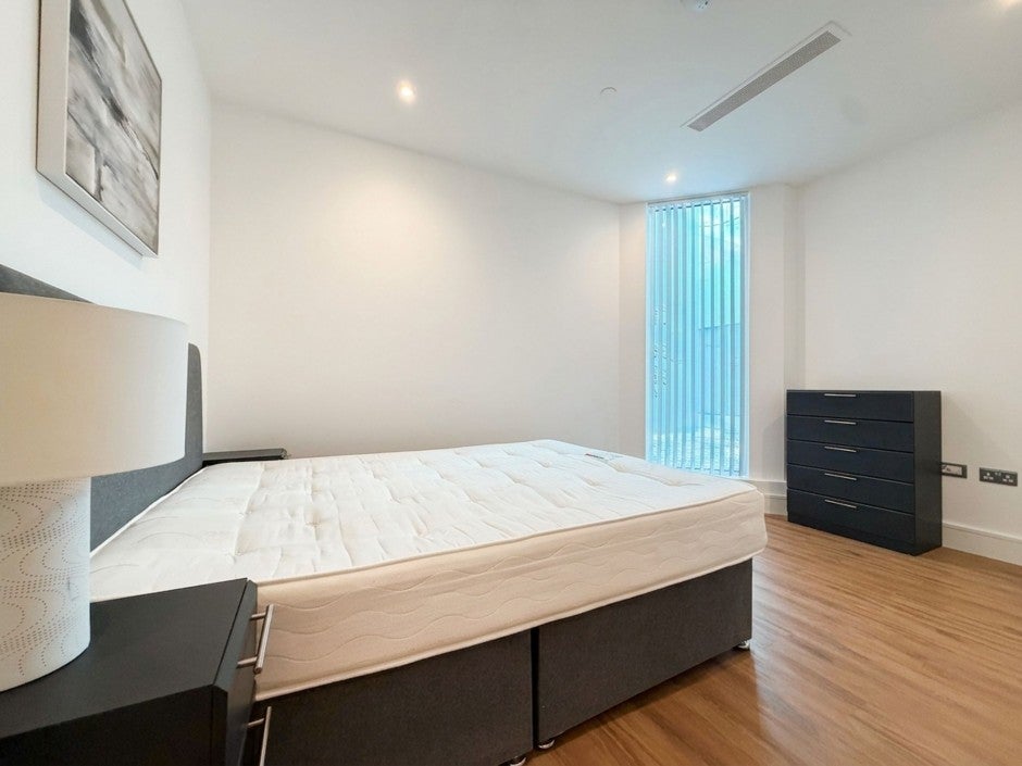Flat West Gate in Greater London